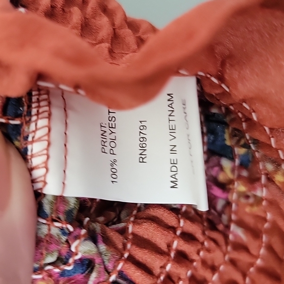 Fig & Flower Boho Spring Vibrant Fall 2X Smocked Bottom Hem Blouse Top - Picture 6 of 7